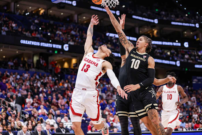 3102022 Jahvon Quinerly goes up for a shot_AlabamavsVanderbilt_JT002497